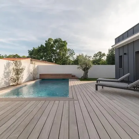 L'oasis - Avec Piscine Chauffee Classee 5* Villa *